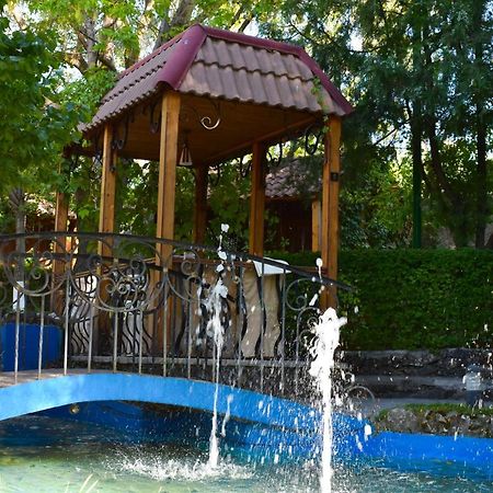 Ureni Hotel Kasagh المظهر الخارجي الصورة